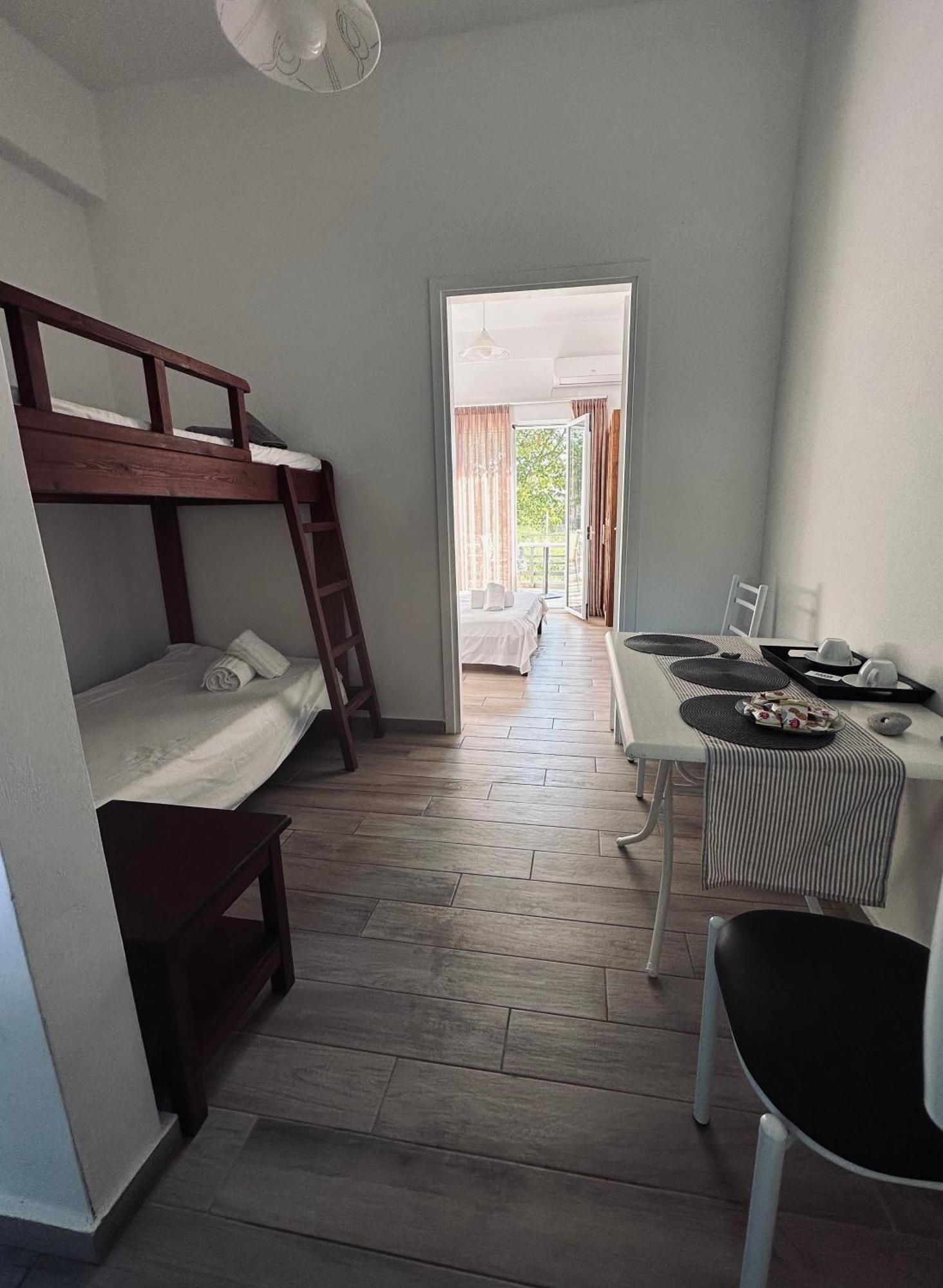 The Kitehouse Apartments Eleonas Bagian luar foto